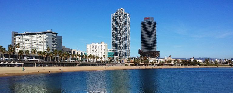 Visita les platges accessibles de BCN sobre rodes!